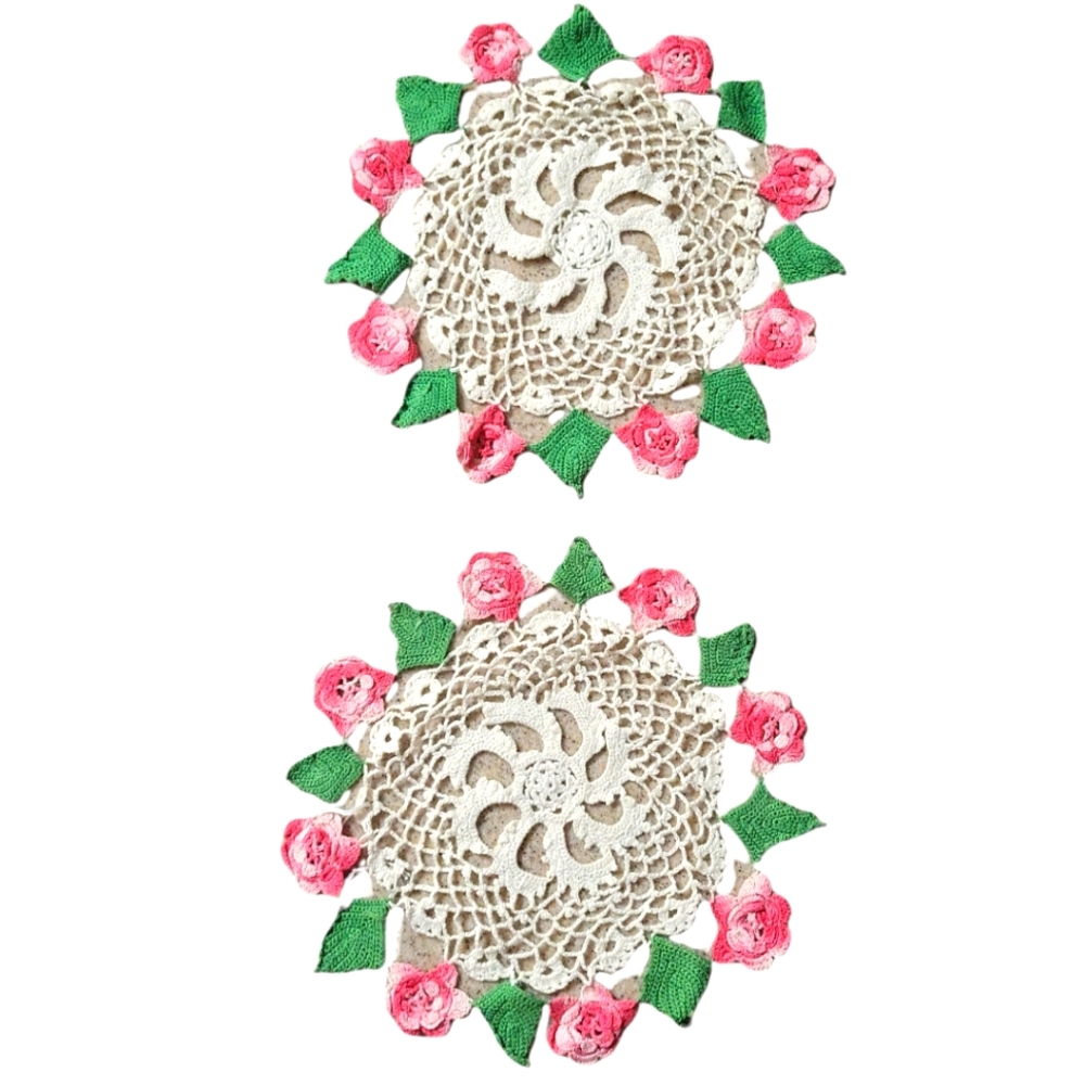 Doilies handmade with flower & leaf design.Set of two
